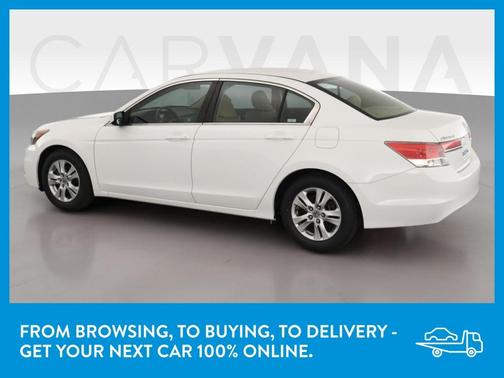 Photo 5 of 40 of 2011 Honda Accord SE