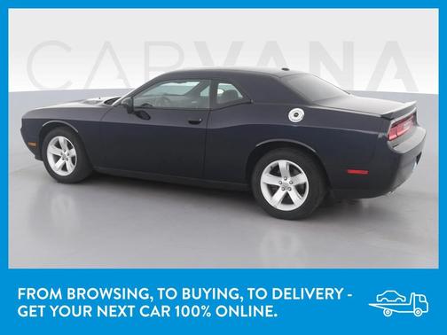 Photo 5 of 37 of 2011 Dodge Challenger R/T