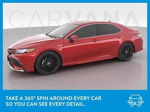 Photo 3 of 47 of 2021 Toyota Camry Hybrid XSE