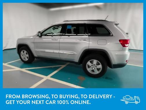 Photo 5 of 33 of 2012 Jeep Grand Cherokee Laredo