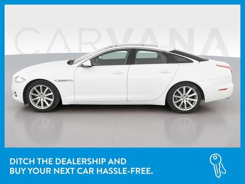 Photo 4 of 50 of 2014 Jaguar XJ Base