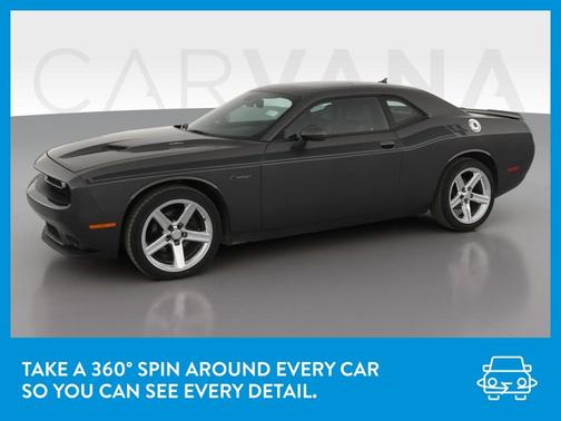 Photo 3 of 40 of 2015 Dodge Challenger R/T Plus