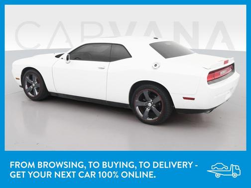Photo 5 of 40 of 2013 Dodge Challenger SXT