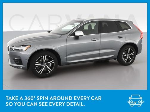 Photo 3 of 45 of 2019 Volvo XC60 T5 R-Design