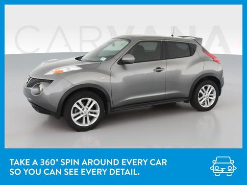 Photo 3 of 40 of 2011 Nissan Juke S