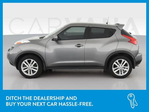 Photo 4 of 40 of 2011 Nissan Juke S