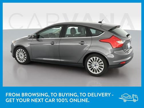 Photo 5 of 35 of 2012 Ford Focus Titanium