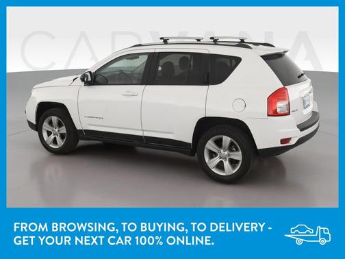 Photo 5 of 40 of 2013 Jeep Compass Latitude