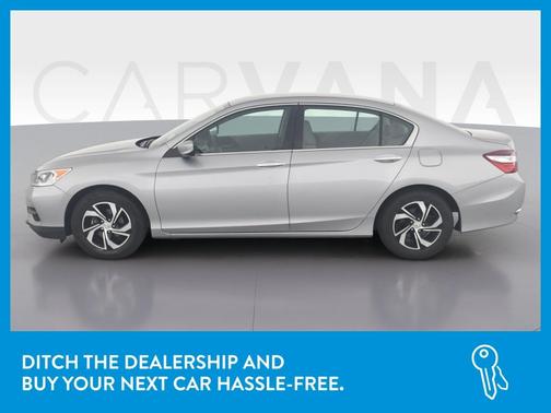 Photo 4 of 38 of 2017 Honda Accord LX