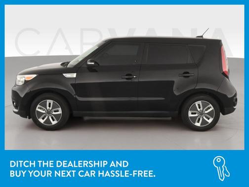 Photo 4 of 37 of 2017 Kia Soul EV +