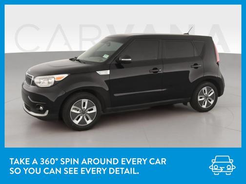 Photo 3 of 37 of 2017 Kia Soul EV +