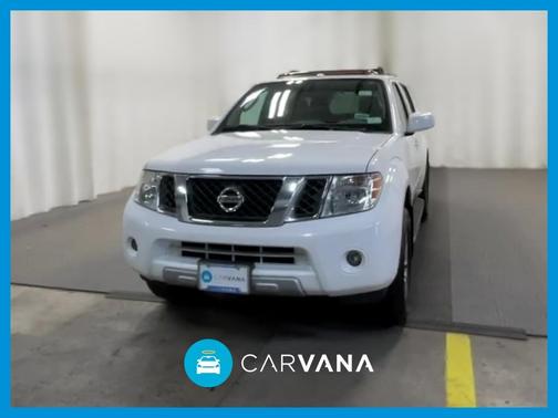 Photo 1 of 41 of 2012 Nissan Pathfinder LE