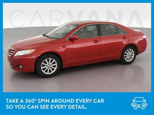 Photo 3 of 39 of 2011 Toyota Camry XLE