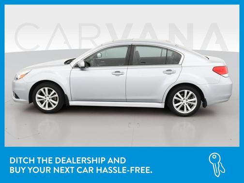 Photo 4 of 43 of 2014 Subaru Legacy 2.5i Limited