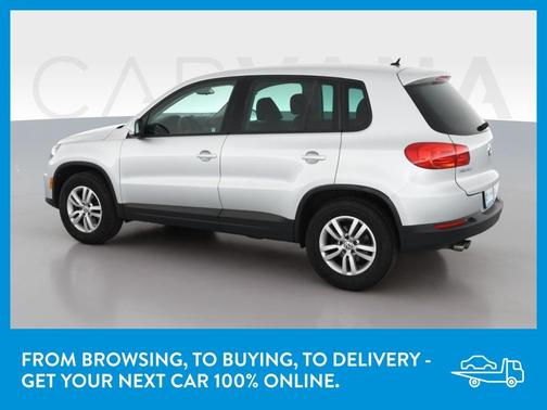 Photo 5 of 41 of 2012 Volkswagen Tiguan LE