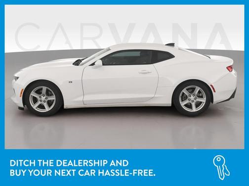 Photo 4 of 39 of 2018 Chevrolet Camaro 1LS