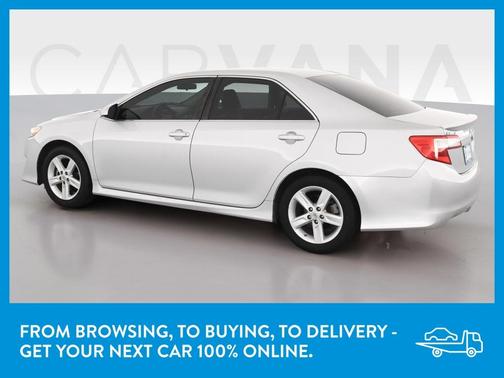 Photo 5 of 40 of 2013 Toyota Camry SE