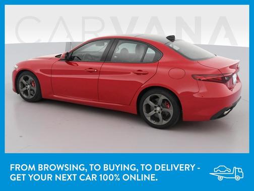 Photo 5 of 42 of 2017 Alfa Romeo Giulia Base