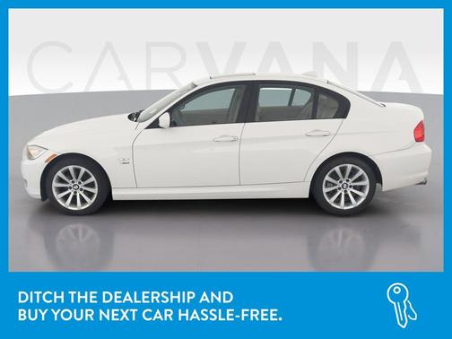 Photo 4 of 35 of 2011 BMW 328 i xDrive