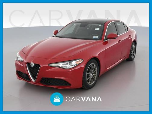 Photo 1 of 44 of 2018 Alfa Romeo Giulia Base