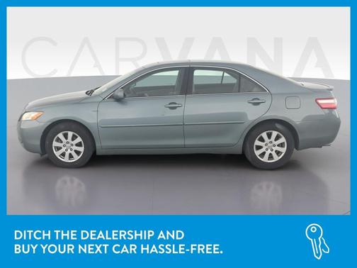 Photo 4 of 32 of 2009 Toyota Camry XLE