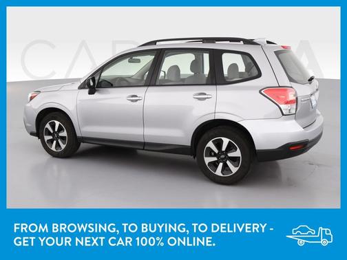 Photo 5 of 40 of 2017 Subaru Forester 2.5i