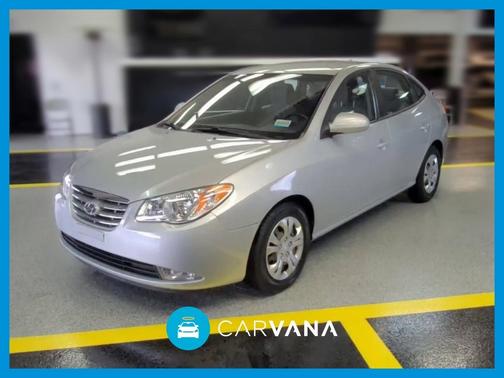 Photo 1 of 32 of 2010 Hyundai Elantra GLS