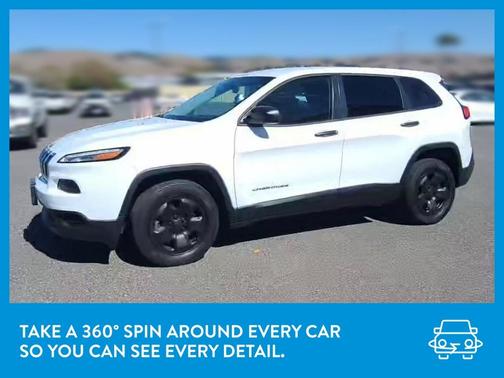 Photo 3 of 62 of 2014 Jeep Cherokee Sport