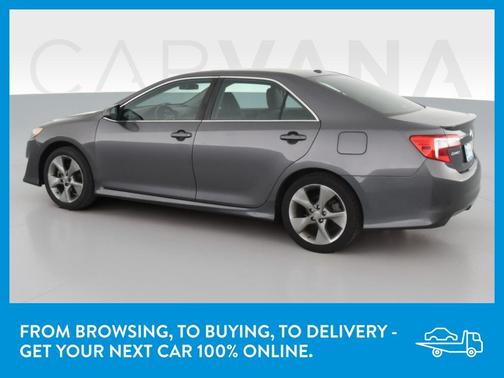 Photo 5 of 33 of 2014 Toyota Camry SE Sport