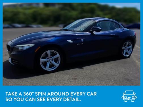 Photo 3 of 38 of 2012 BMW Z4 sDrive28i