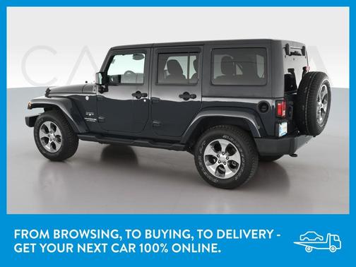 Photo 5 of 34 of 2017 Jeep Wrangler Unlimited Sahara