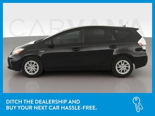 Photo 4 of 41 of 2012 Toyota Prius v Three