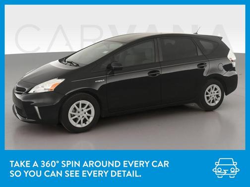Photo 3 of 41 of 2012 Toyota Prius v Three