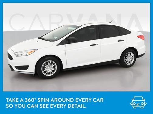 Photo 3 of 39 of 2018 Ford Focus S