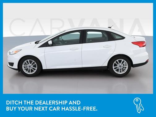 Photo 4 of 40 of 2017 Ford Focus SE