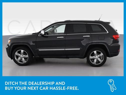 Photo 4 of 38 of 2011 Jeep Grand Cherokee Overland