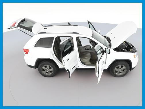 2013 Jeep Grand Cherokee Laredo for sale in Oklahoma City, OK - image 20