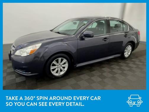 Photo 3 of 34 of 2011 Subaru Legacy 2.5i Premium