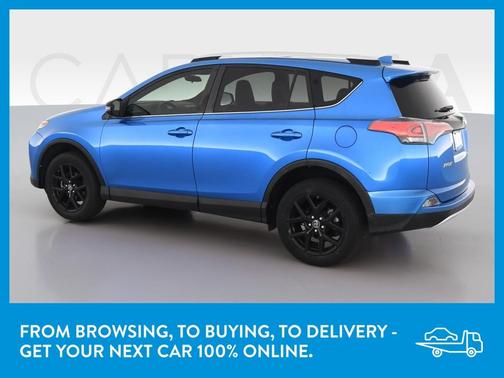 Photo 5 of 42 of 2016 Toyota RAV4 SE