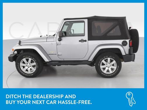 Photo 4 of 42 of 2014 Jeep Wrangler Sahara