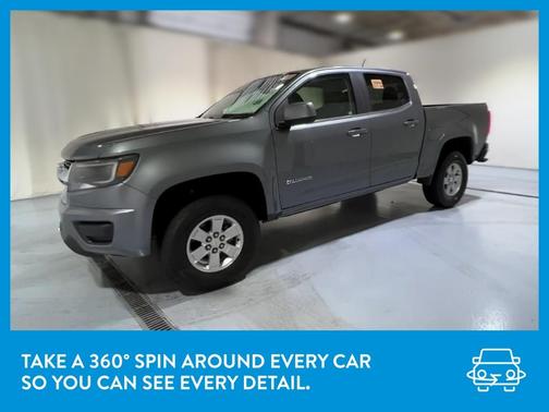 Photo 3 of 35 of 2019 Chevrolet Colorado WT