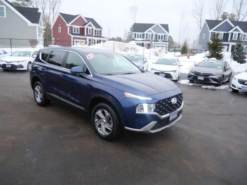 2022 Hyundai SANTA FE SE