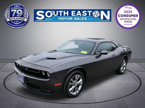 Granite Pearlcoat 2020 Dodge Challenger SXT