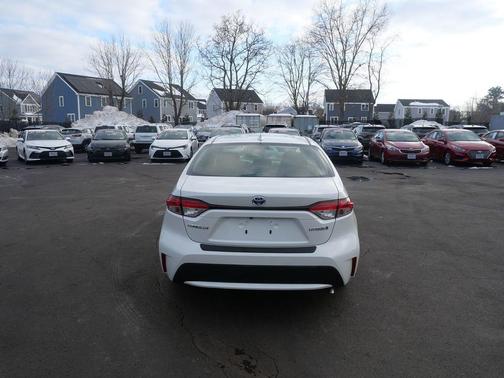 2020 Toyota Corolla Hybrid LE