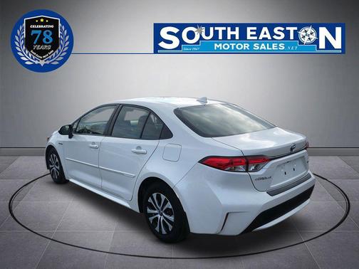 2020 Toyota Corolla Hybrid LE