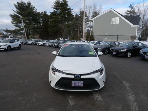 2020 Toyota Corolla Hybrid LE