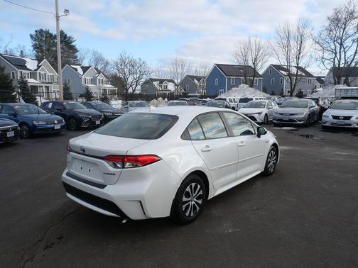 2020 Toyota Corolla Hybrid LE