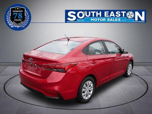 2019 Hyundai Accent SE