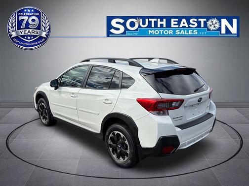 Crystal White Pearl 2021 Subaru Crosstrek Premium