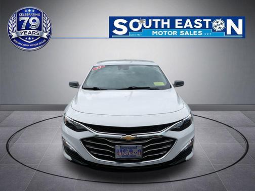 Summit White 2023 Chevrolet Malibu 1LS